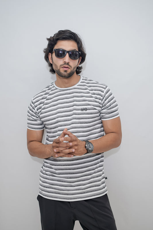 Aio Men's Striped Round Neck T-shirt