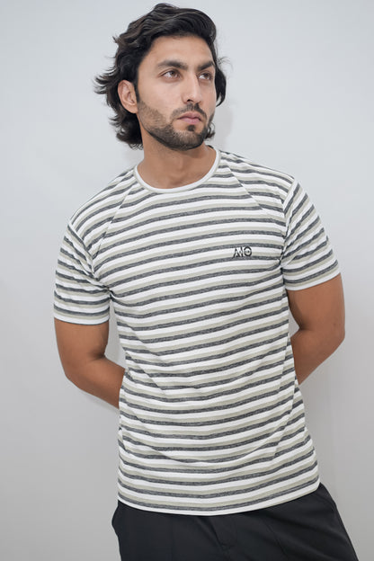 Aio Men's Striped Round Neck T-shirt